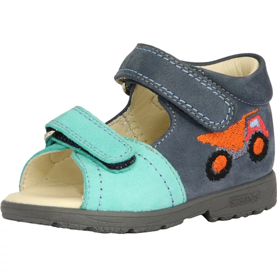 Szamos supinált fiu szandál