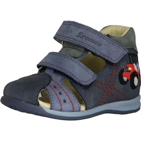 Szamos zártorrú traktoros kisfiu bőrszandál