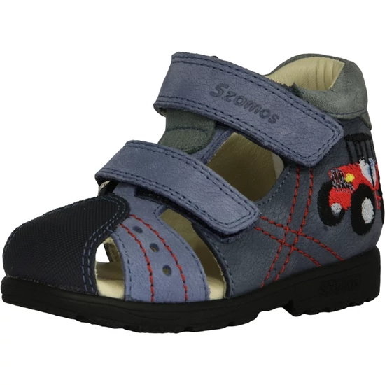 Szamos supinált fiu szandál