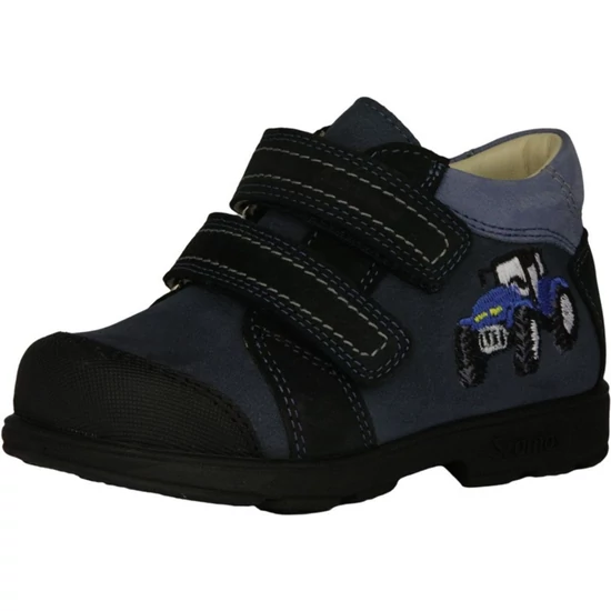 Sötétkék Szamos supinált kisfiú cipő hímzett kék traktorral, megerősített fekete orral és tépőzárakkal