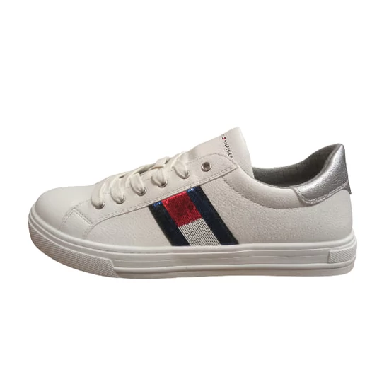 Fehér Tommy Hilfiger női sneaker oldalsó logósávval, ezüst sarokkal és fehér talppal
