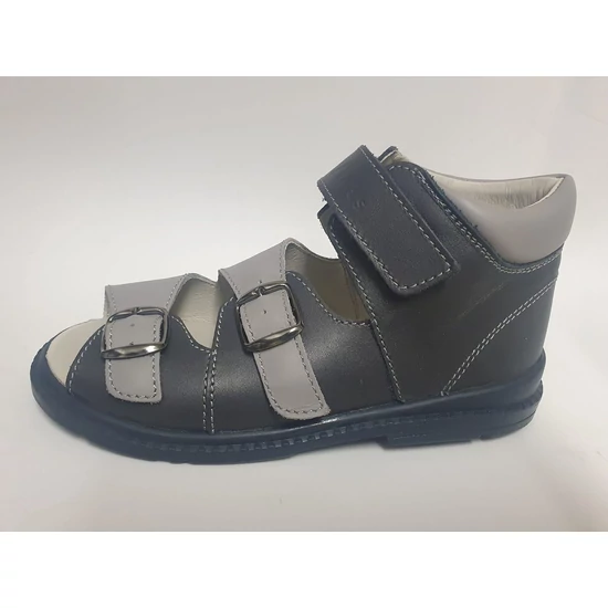 Salus supinált szandál